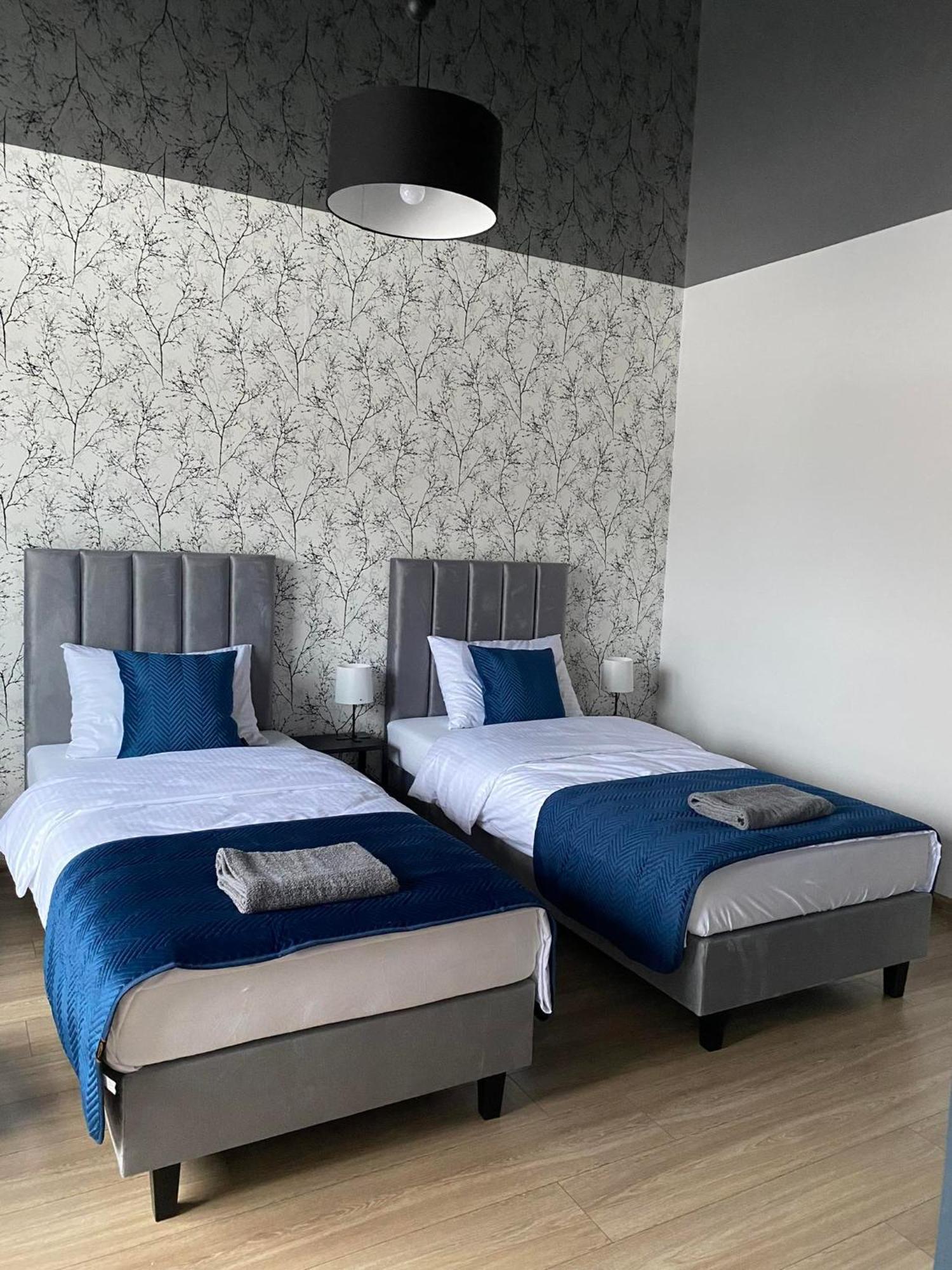 Apartament Black Paslek Ngoại thất bức ảnh